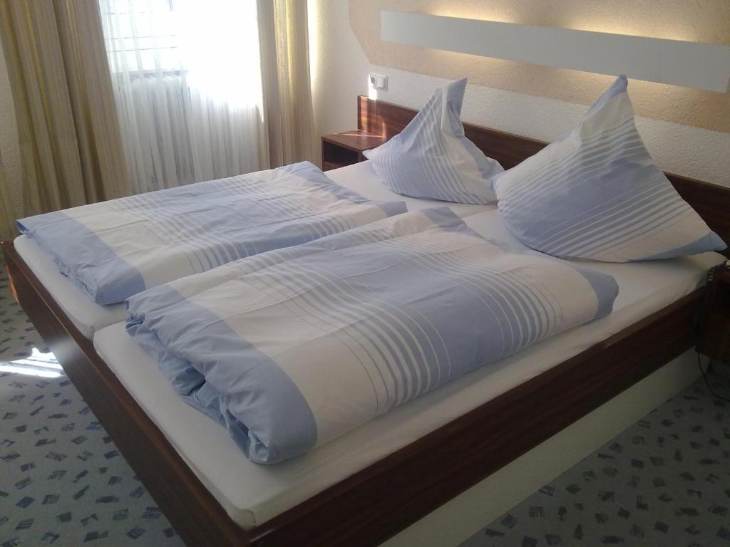 Hotel Diana Garni Bad Bertrich Room photo